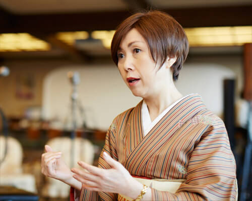 浜千代館 女将 濱千代美治様 聞こえやすいスピーカーSONORITY（ソノリティ） 老舗旅館への導入事例ご紹介